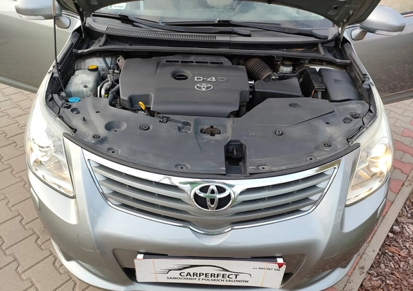 Toyota Avensis cena 19900 przebieg: 293000, rok produkcji 2009 z Supraśl małe 301